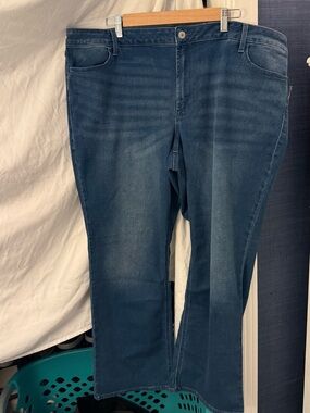 Old Navy Dark Blue Straight Leg Women's Jeans